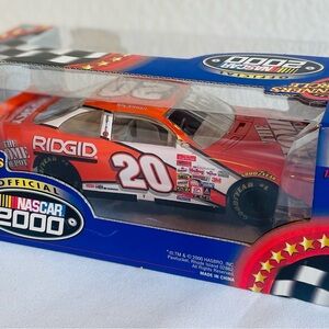 NASCAR Tony Stewart Home Depot Winner’s Circle 1:24 Scale Limited Series NIB!